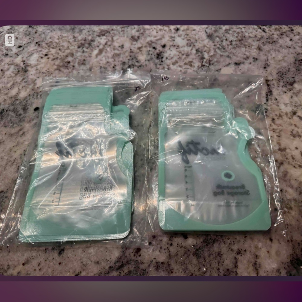 43pc Motif breast milk storage bags